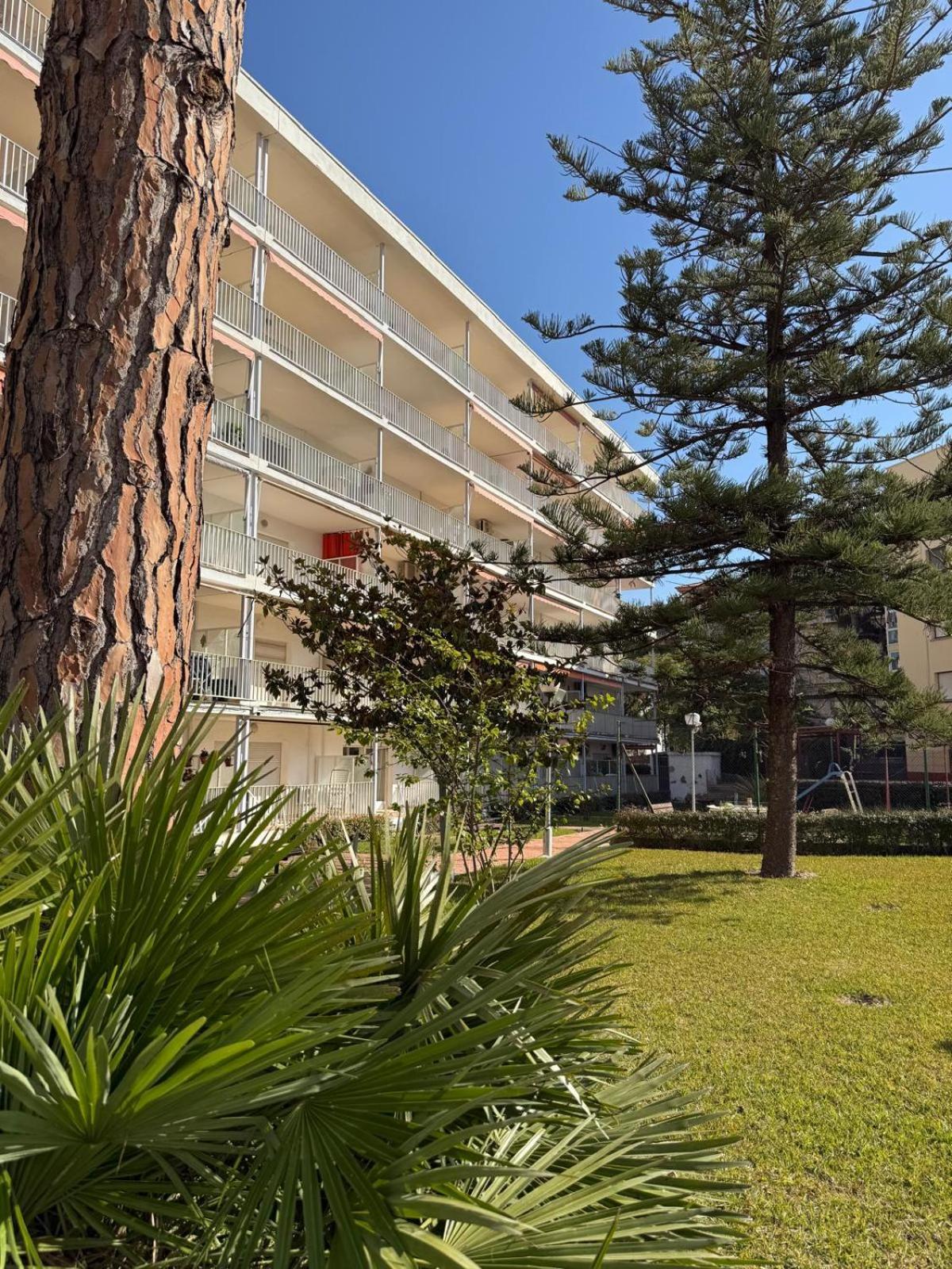 Apartamentos Hesperia Palmyra Salou Exterior foto